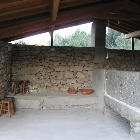 Charming House In Covelas With Pool And Mountain View Tatil Evi Póvoa de Lanhoso