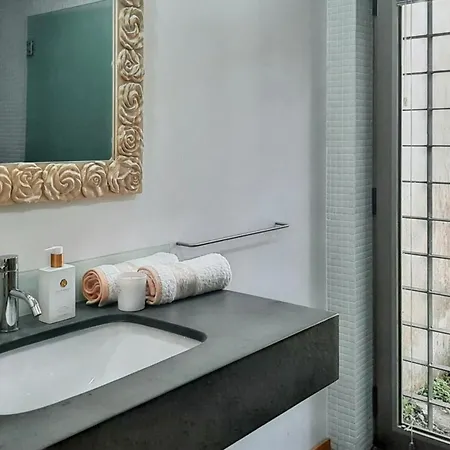Charming House In Covelas With Pool And Mountain View Póvoa de Lanhoso
