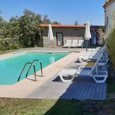 Charming House In Covelas With Pool And Mountain View Ferienhaus