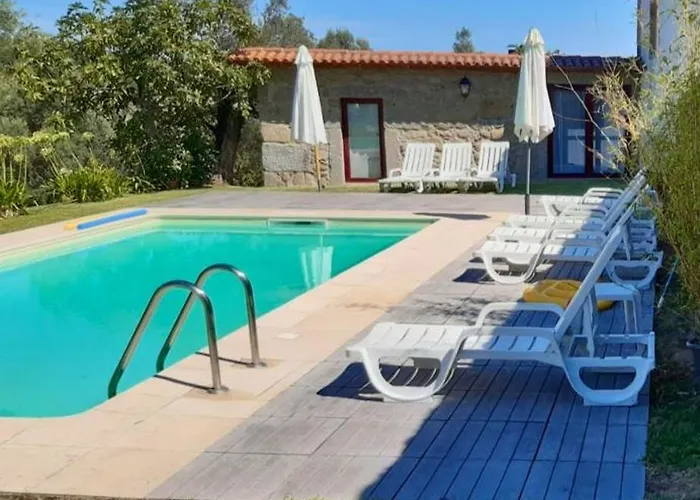 Charming House In Covelas With Pool And Mountain View Nyaraló *