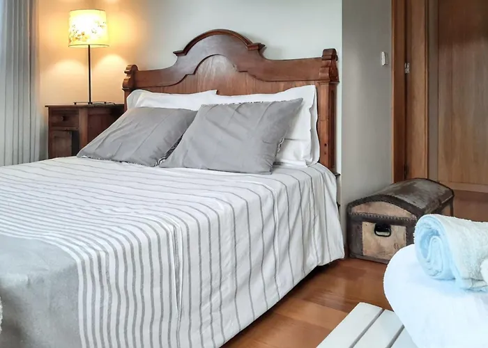 Nyaraló Charming House In Covelas With Pool And Mountain View *