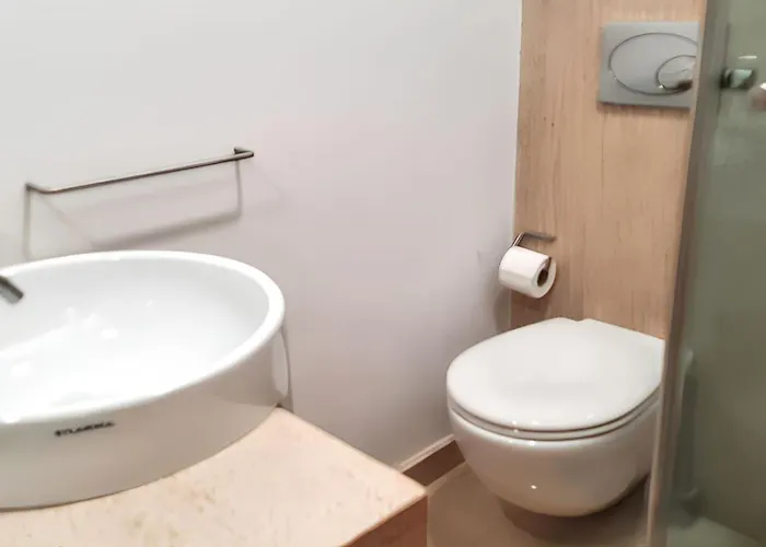 Nyaraló Charming House In Covelas With Pool And Mountain View *