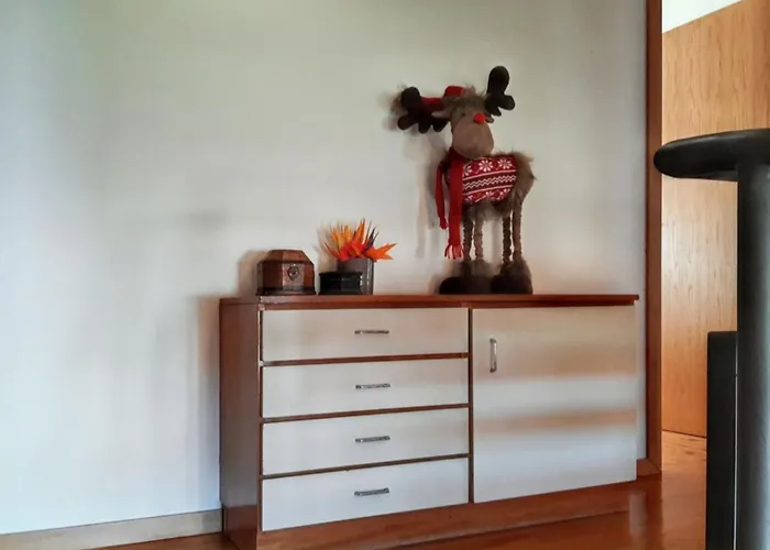 Charming House In Covelas With Pool And Mountain View Prázdninový dům